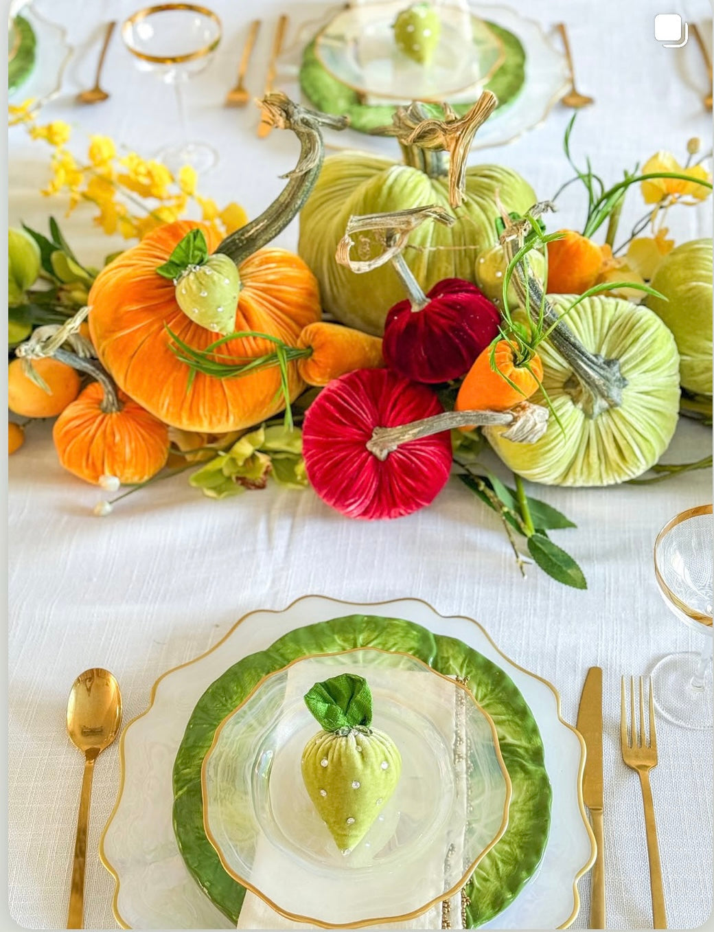 Home Decor Ideas: Create Seasonal Style with Hot Skwash