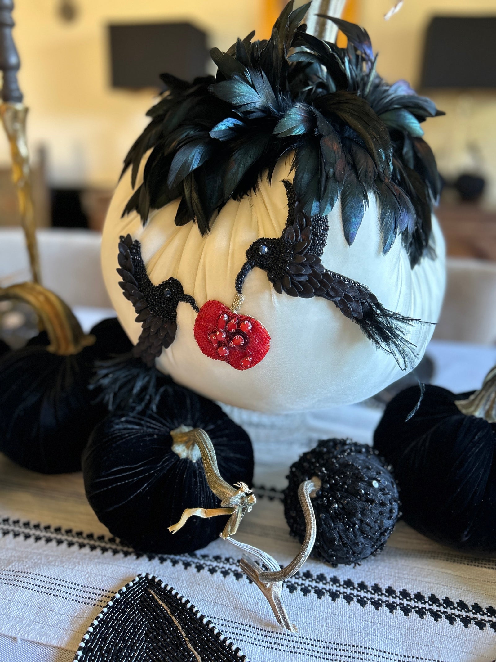 Elegant Halloween Decorating Ideas for a Sophisticated Home| Hot Skwash