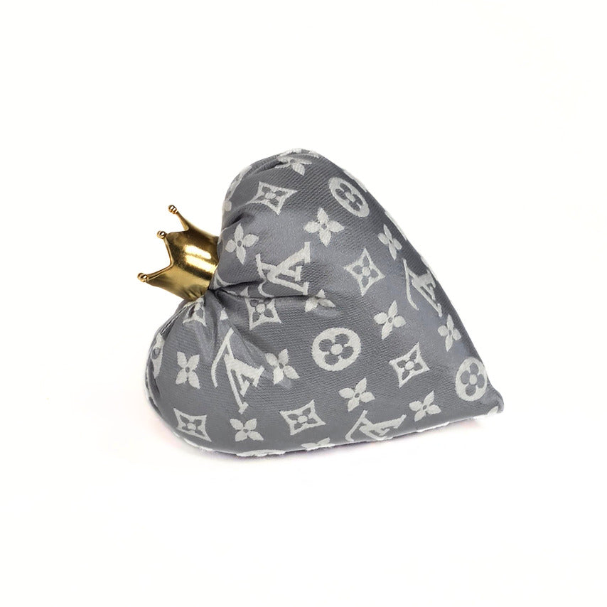 The Crowned Heart: Paris Grey