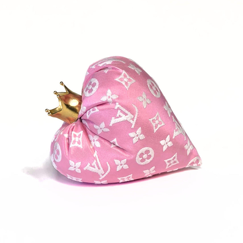 The Crowned Heart: Parisian Pink
