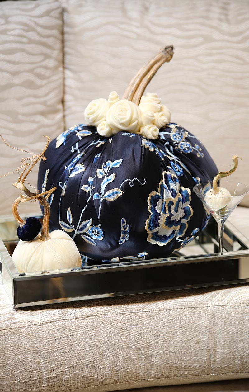 Hot Skwash Silk Velvet Pumpkins